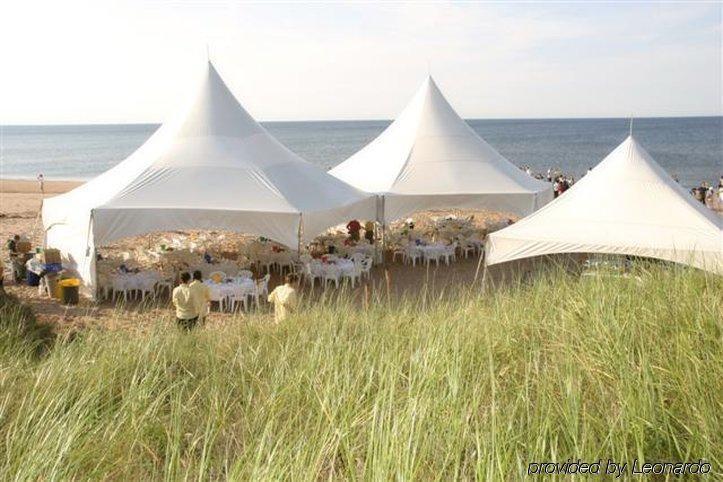 Delta Hotels By Marriott Prince Edward Charlottetown Restaurant photo